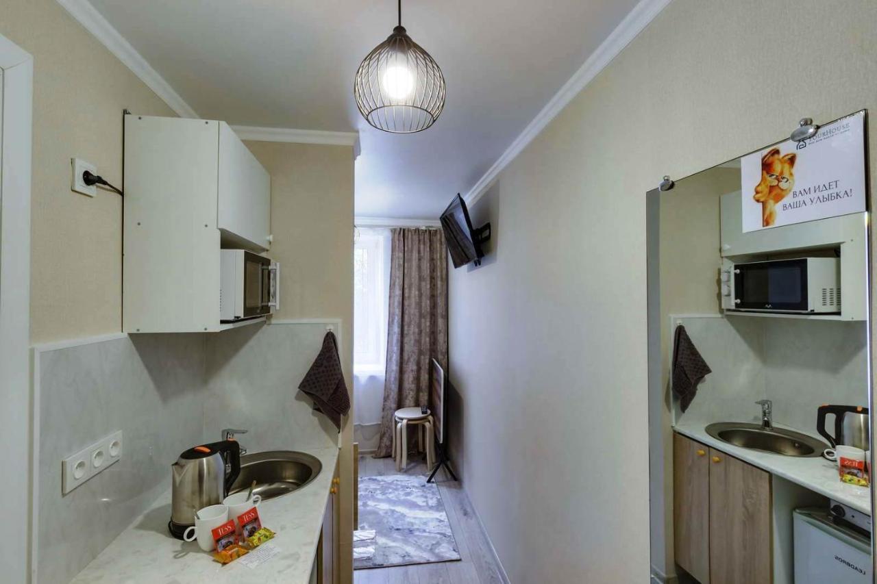 YourHouse на Розыбакиева Утепова Алмати Екстер'єр фото